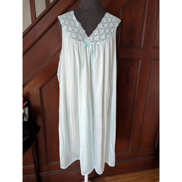 Vintage Vanity Fair XL Lace Trim Nightgown Light Blue Made In USA Sleepwear NWT - Picture 1 of 5